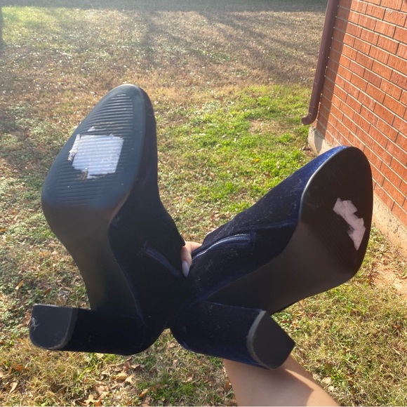 Steve Madden Royal Blue Velvet High Heeled Booties - Picture 10 of 11